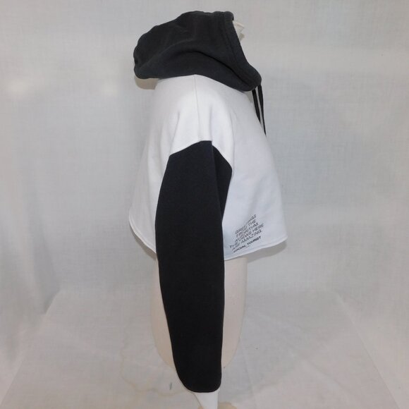 Social Tourist Womens M Black White Crop Hoodie  Greetings from the Algorithm - Picture 9 of 11